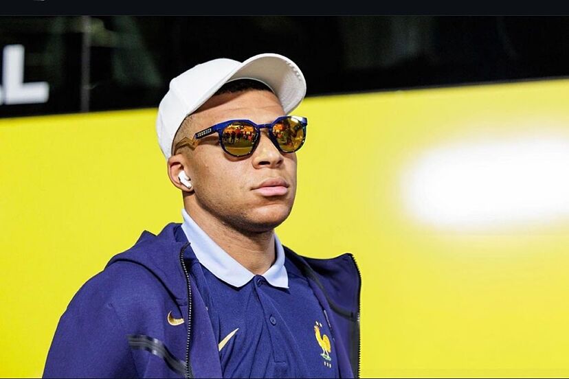 mbappe cool pics 0095