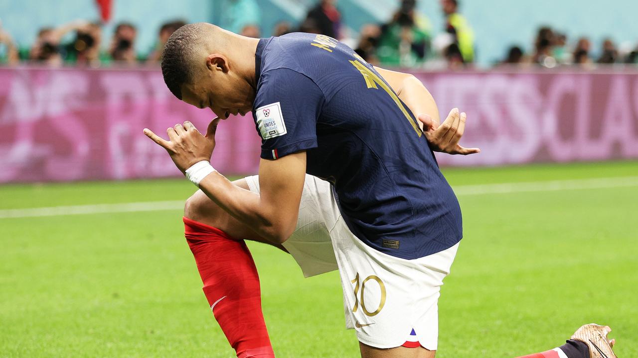 mbappe france 2022 0015