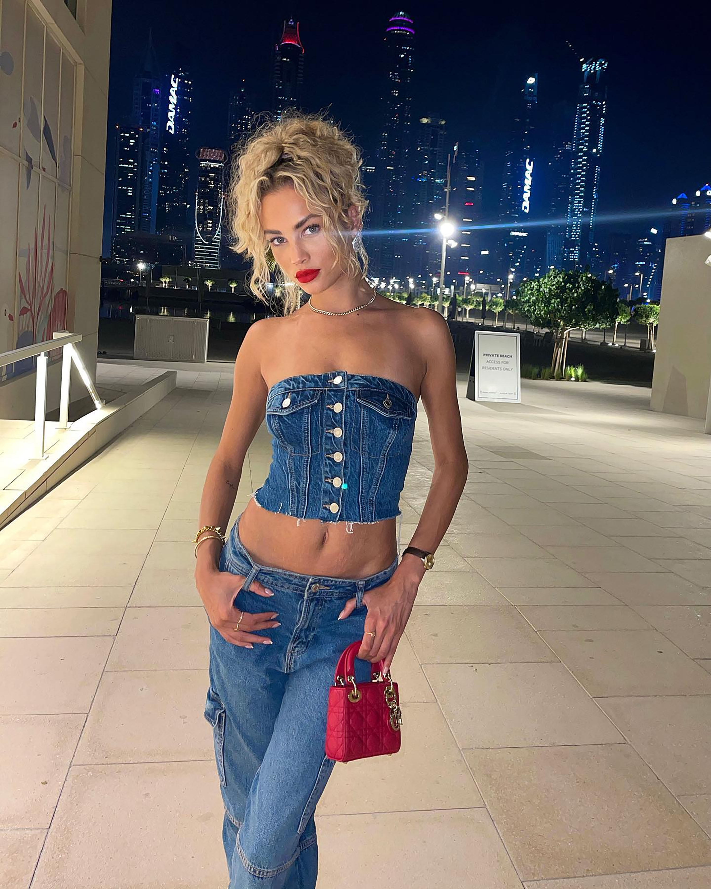 mbappe girlfriend pics 0055