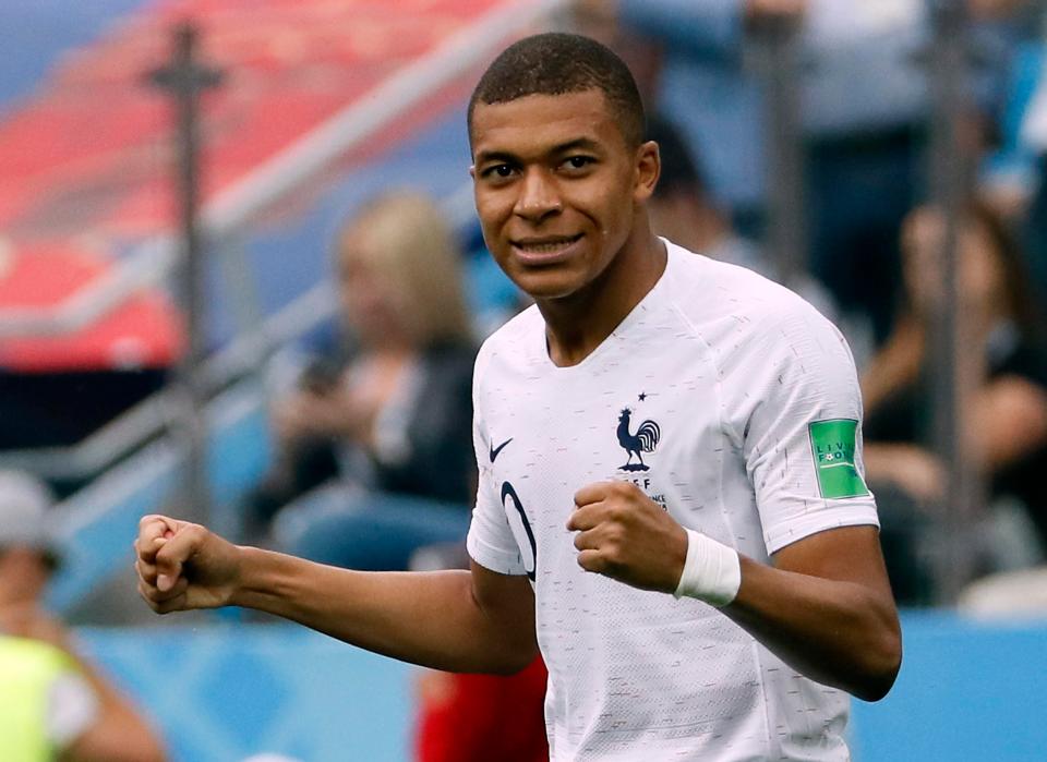 mbappe girlfriend pics 0070