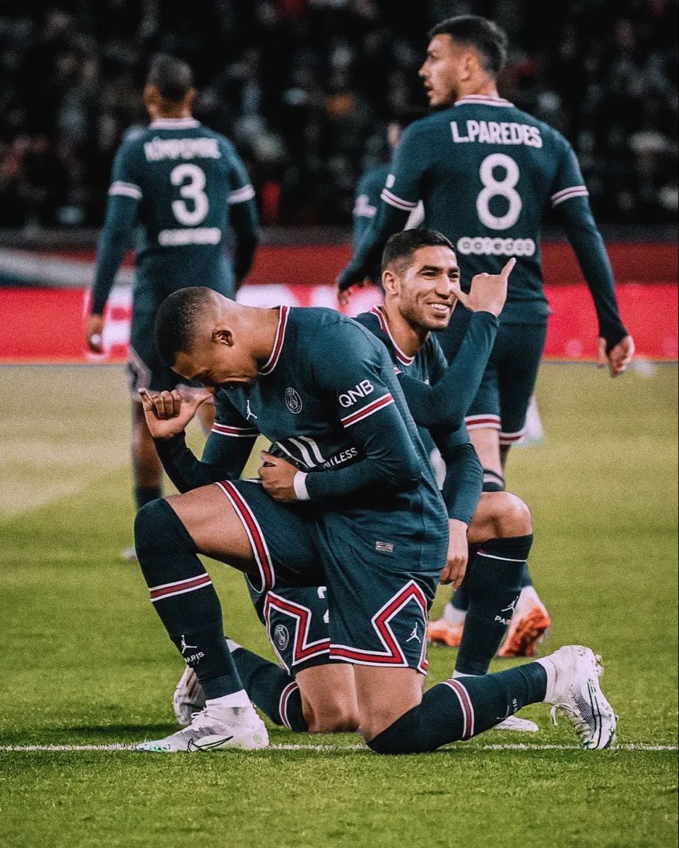 mbappe hakimi art