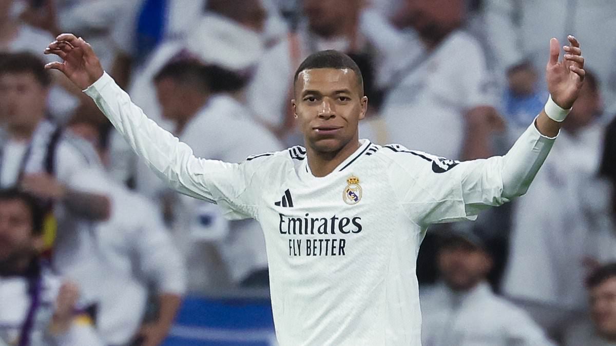 mbappe no background 0090