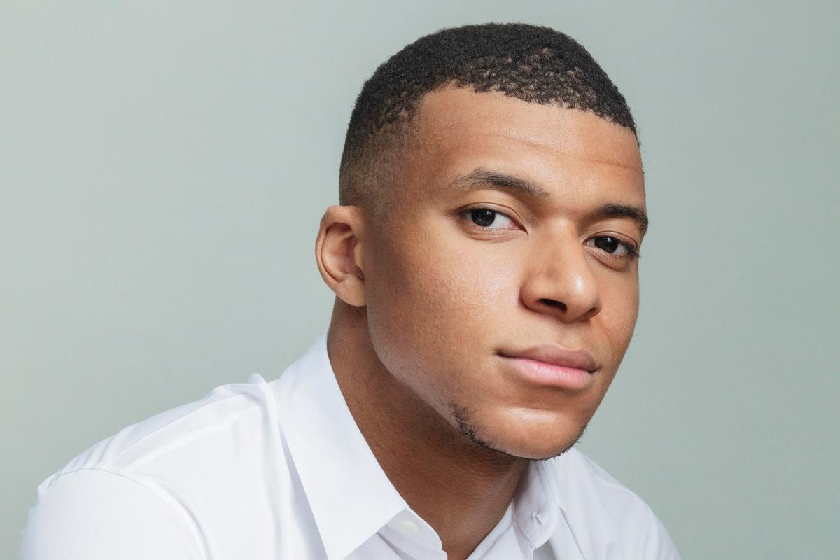 mbappe portrait 0016
