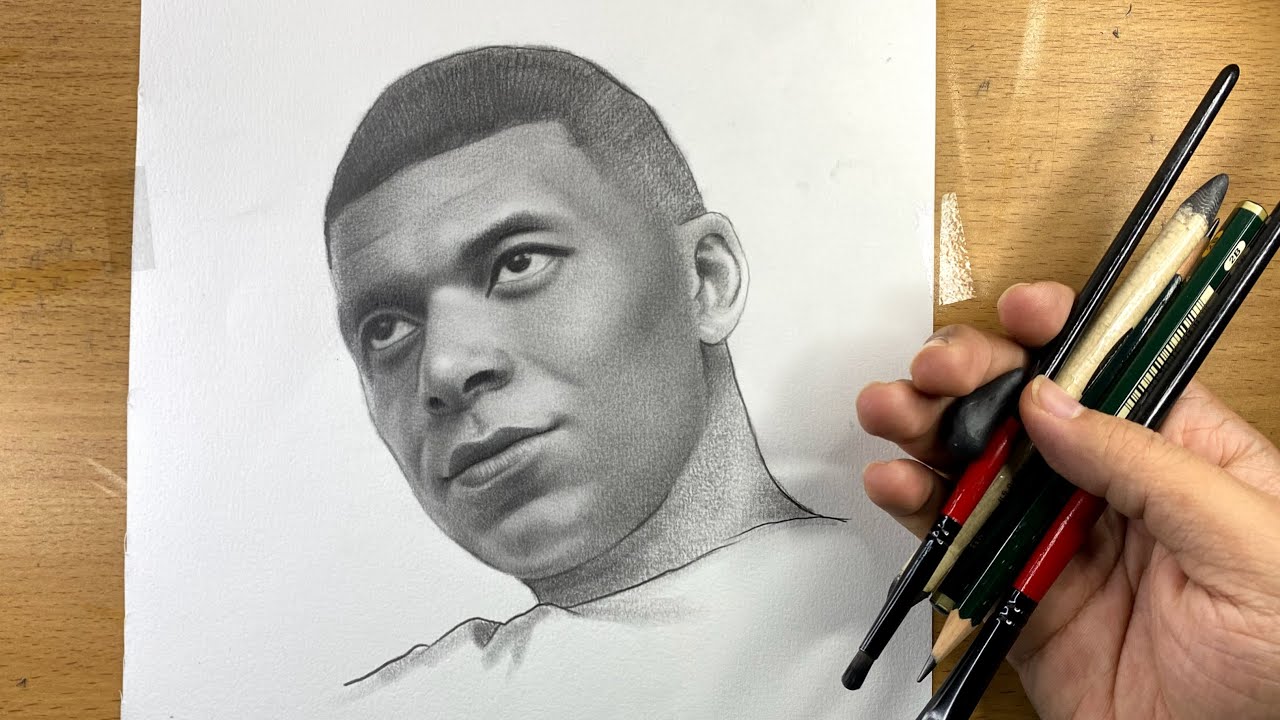 mbappe portrait 0017
