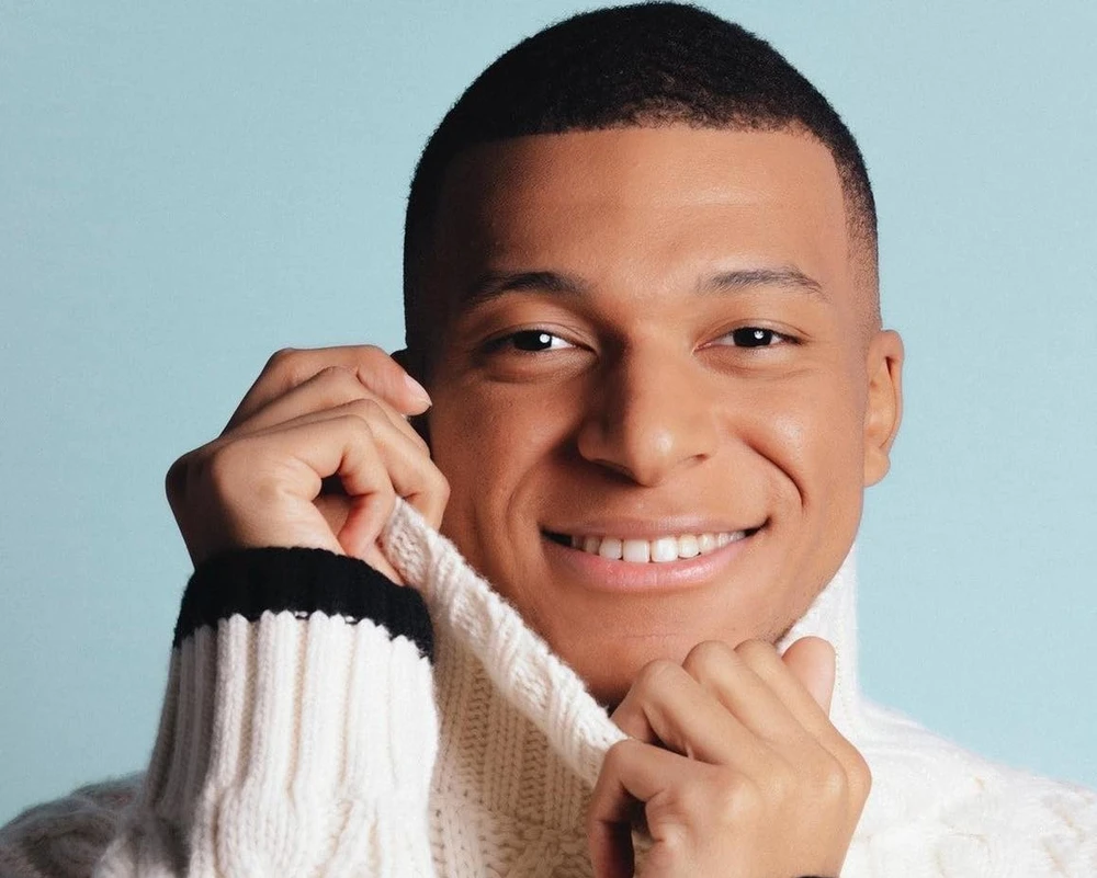 mbappe portrait 0019