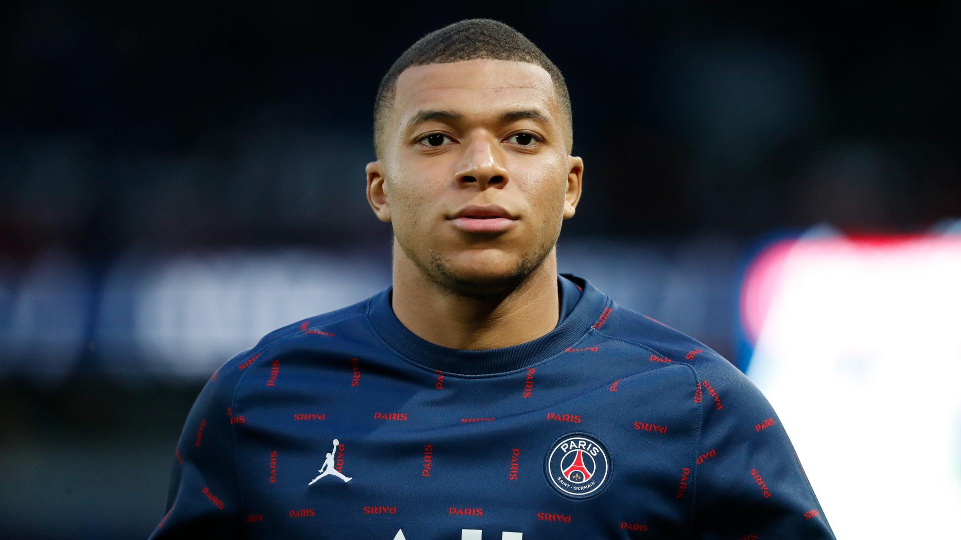 mbappe portrait 0059