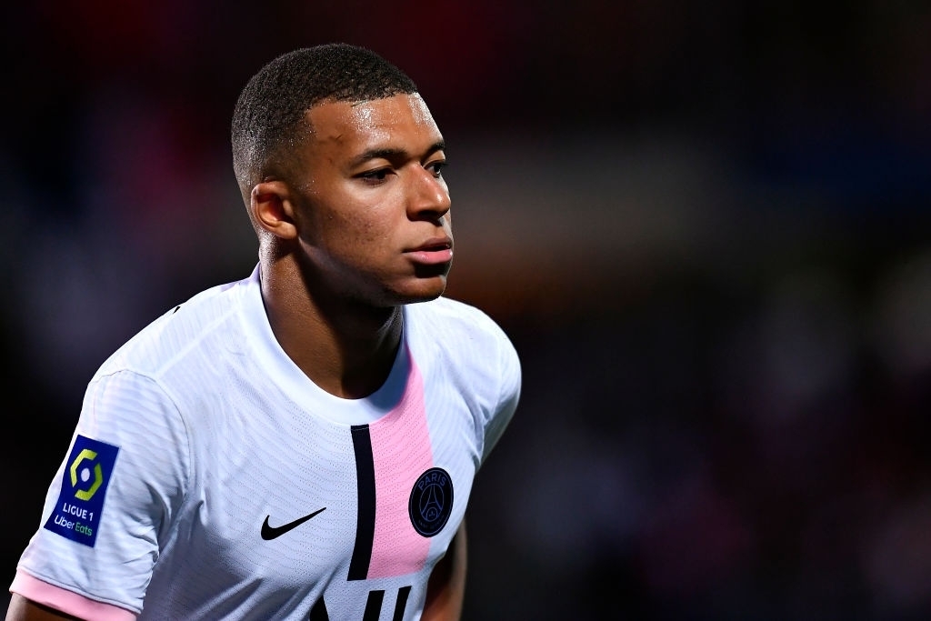 mbappe portrait 0063