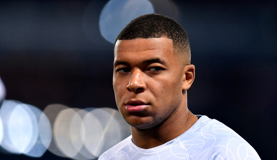 mbappe portrait 0076