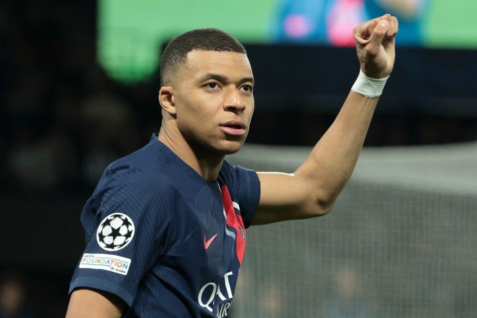 mbappe portrait 0091
