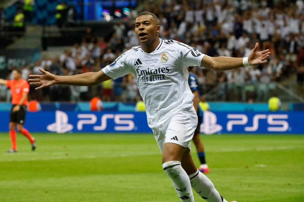 mbappe real madrid 2022 0060