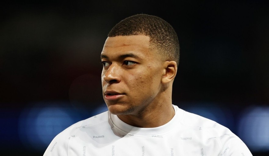mbappe ronaldo posters 0034