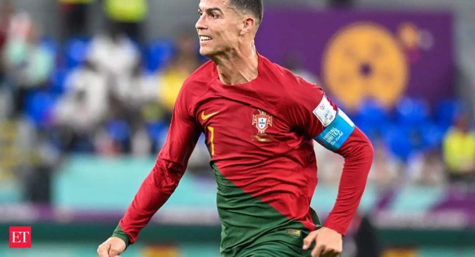 mbappe ronaldo posters 0037