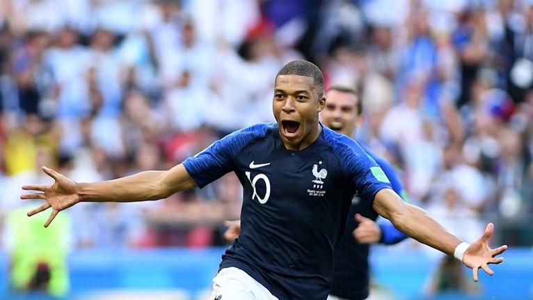 mbappe vs argentina 0034