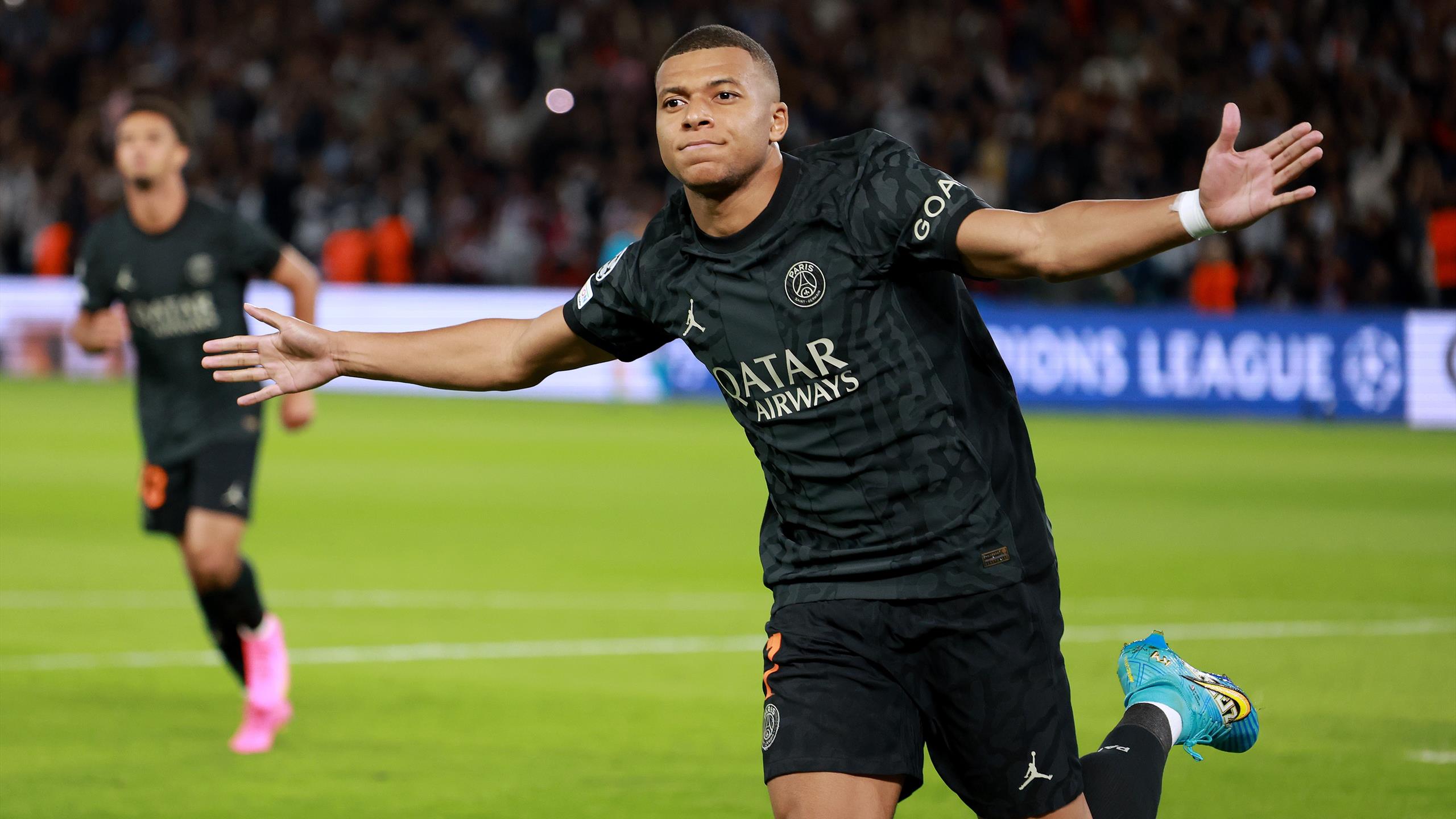 wallpaper:3evsxbtprvq= mbappe 0023