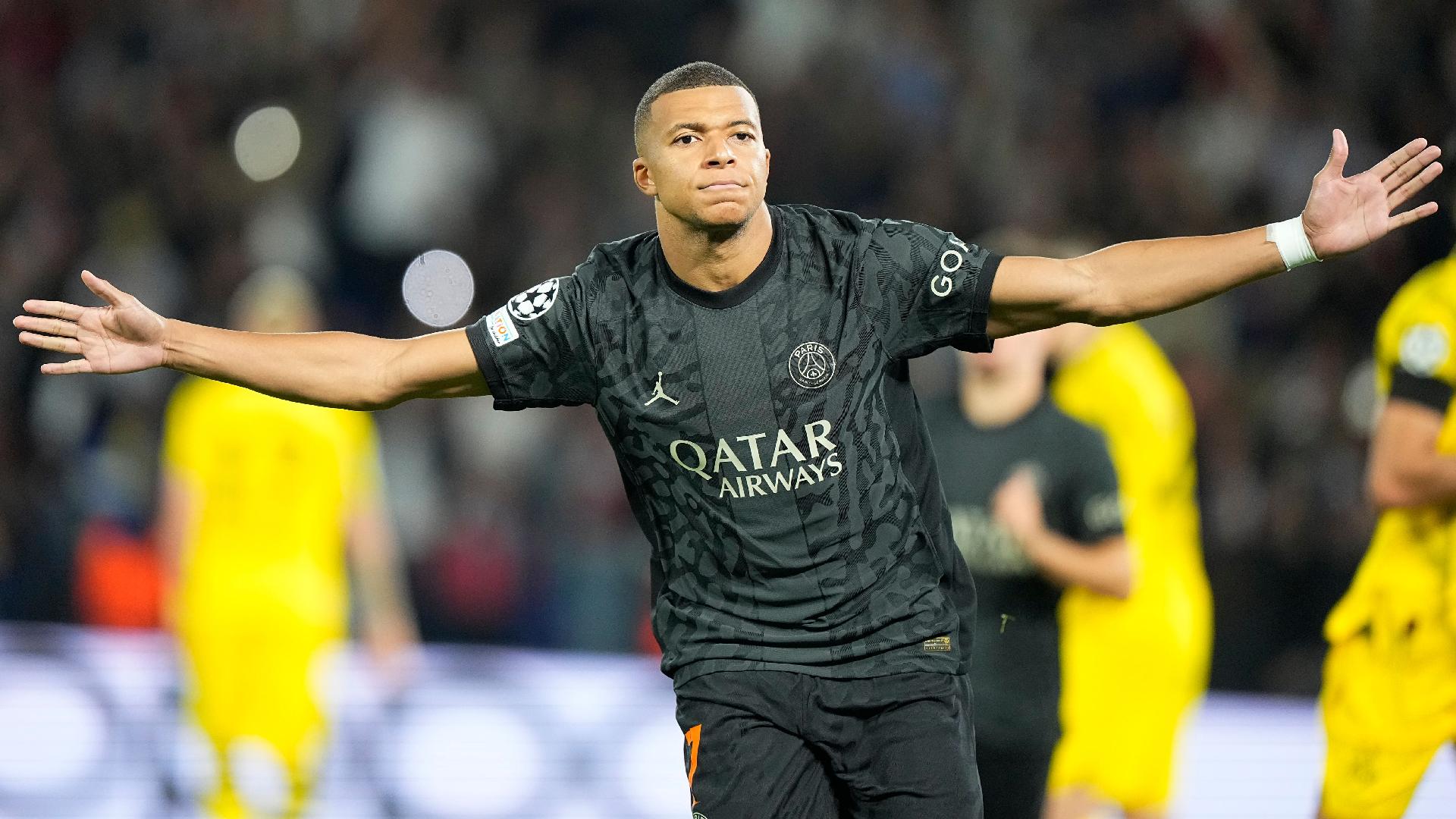 wallpaper:3evsxbtprvq= mbappe 0032
