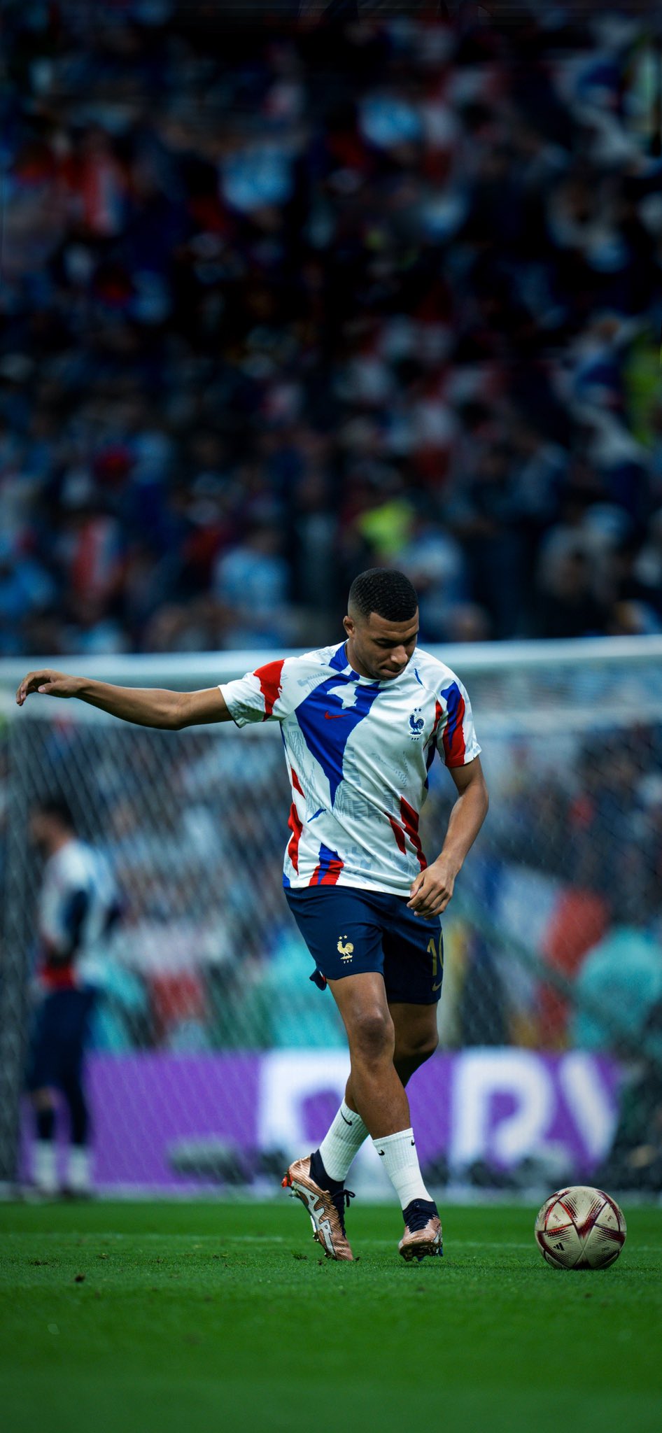 wallpaper:3evsxbtprvq= mbappe 0049