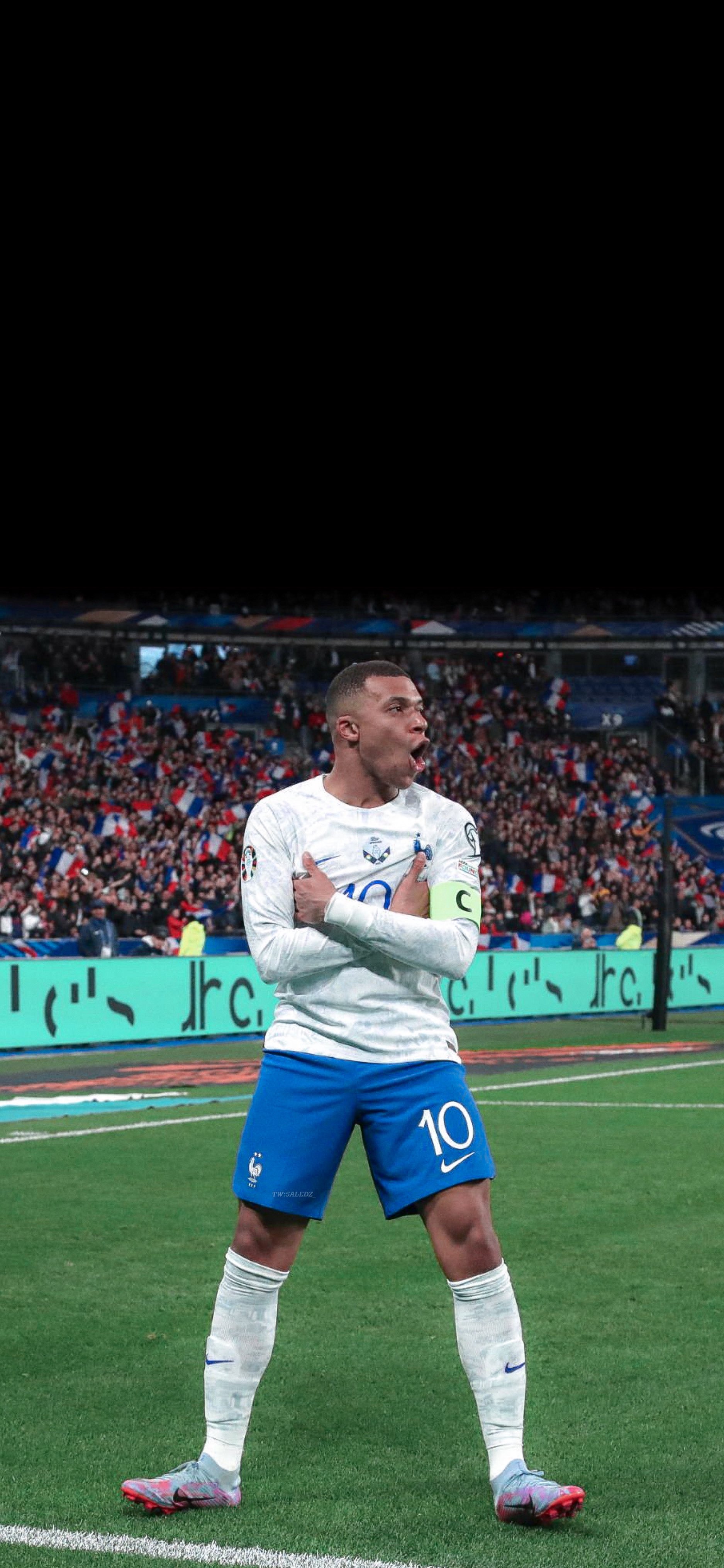 wallpaper:3evsxbtprvq= mbappe 0078