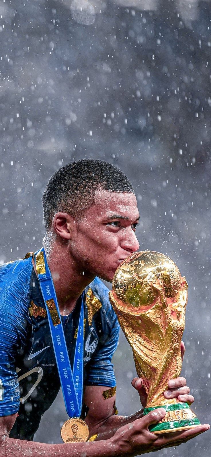 mbappe world cup wallpaper