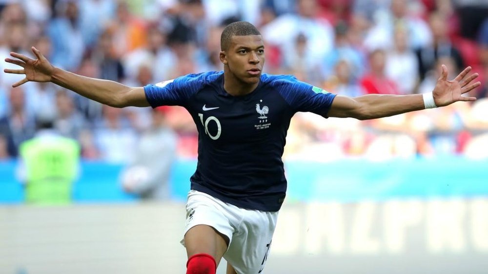 mbappe young pictures 0018