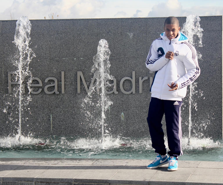 mbappe young pictures 0037