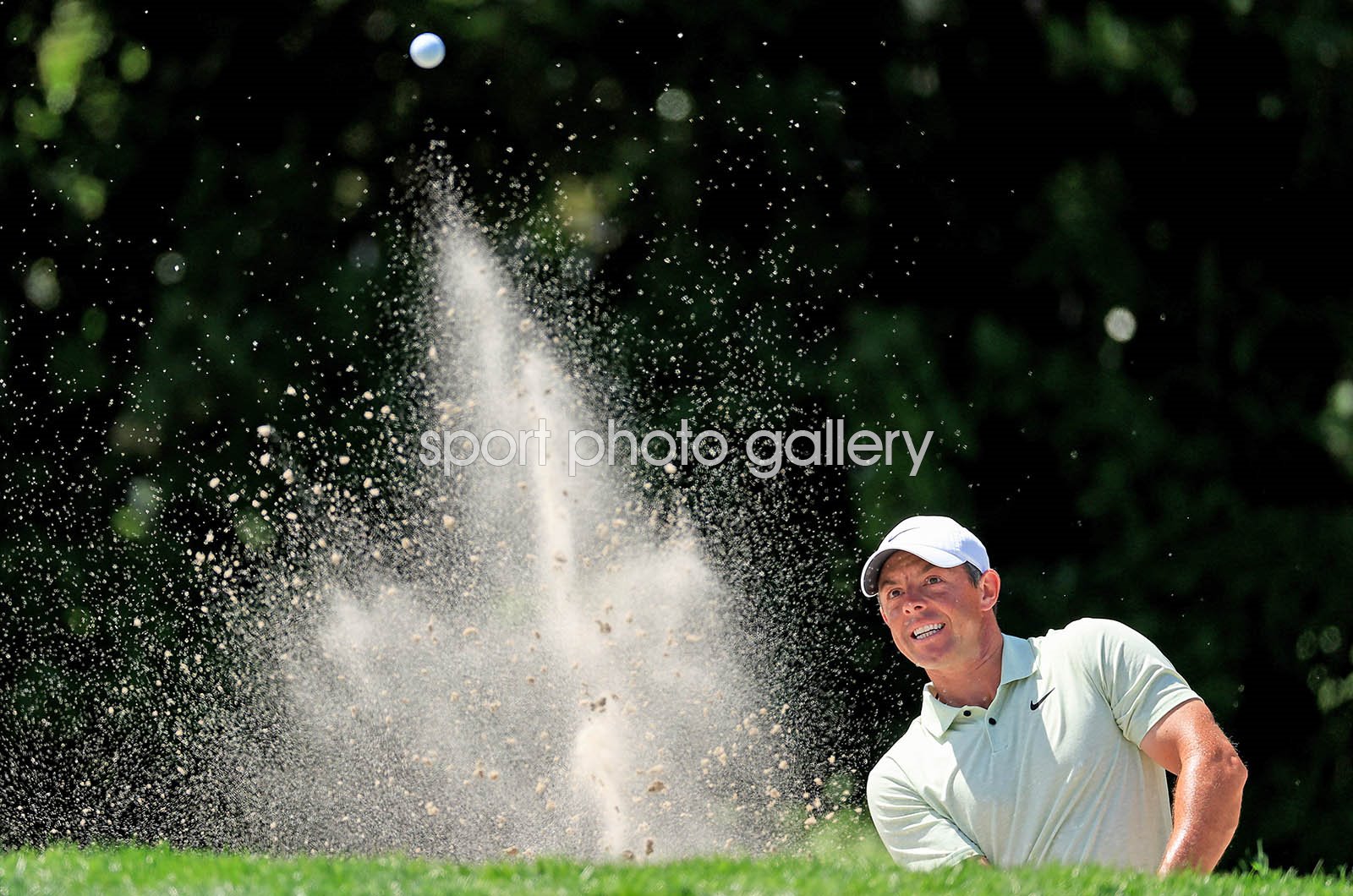 mcilroy bunker shot 0020