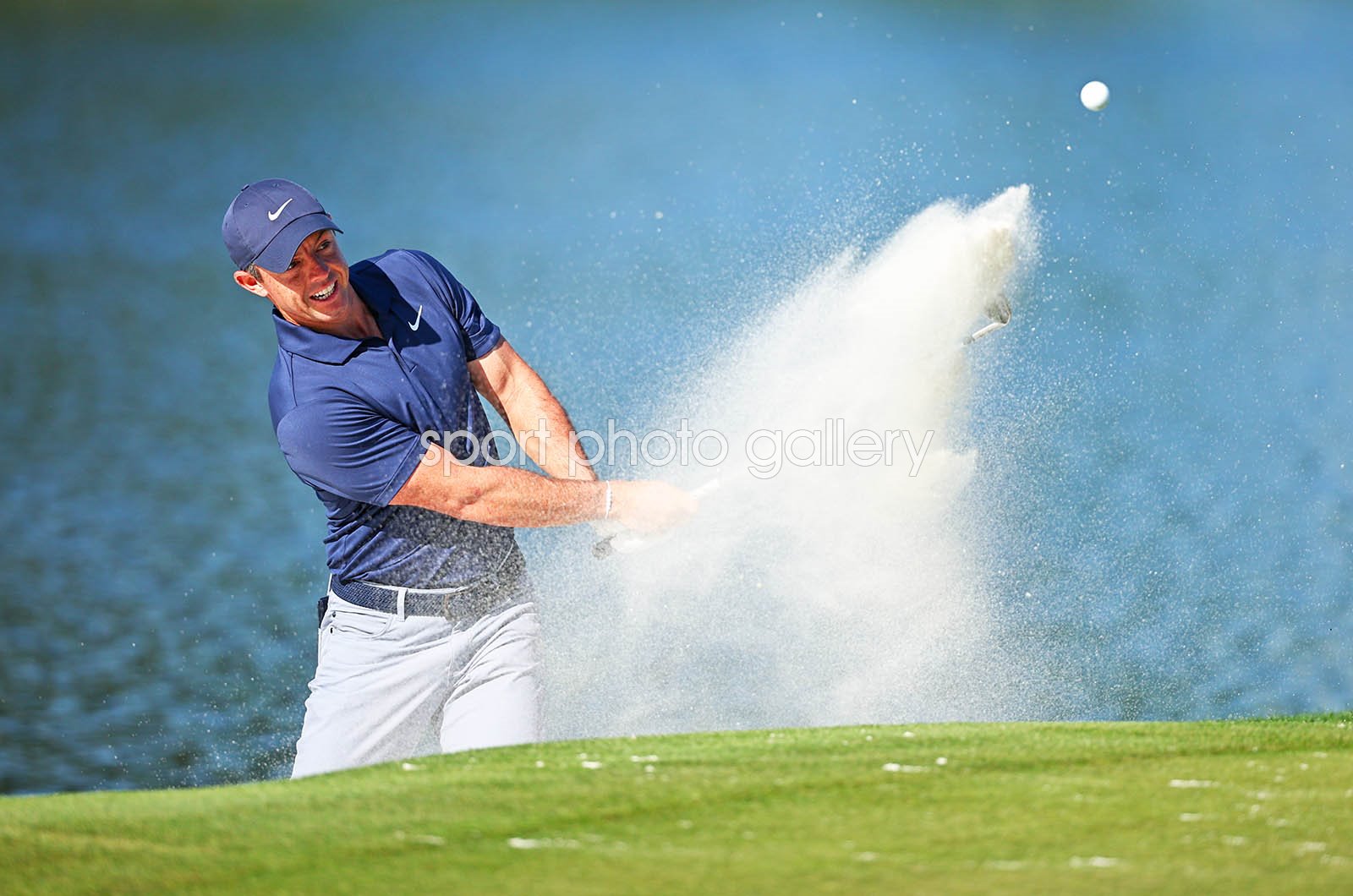 mcilroy bunker shot 0033