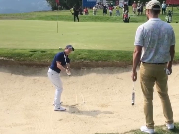 mcilroy bunker shot 0045