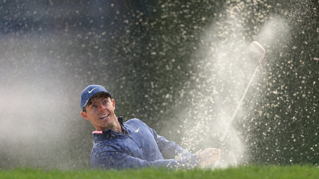 mcilroy bunker shot 0046