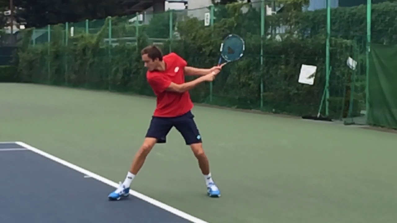 medvedev backhand 0014