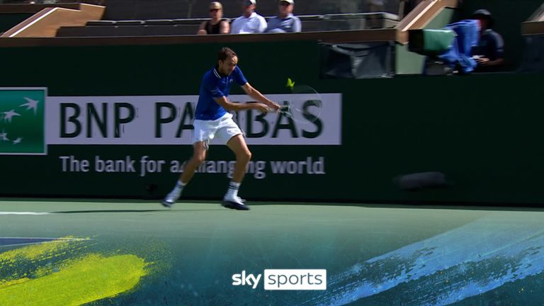 medvedev backhand 0026