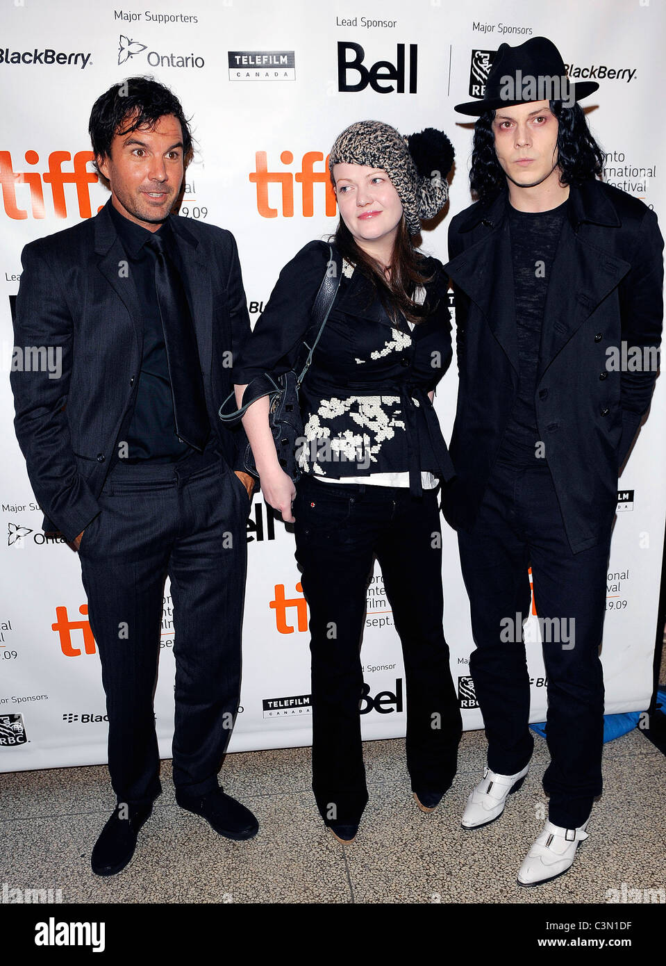 meg white recent photos 0012