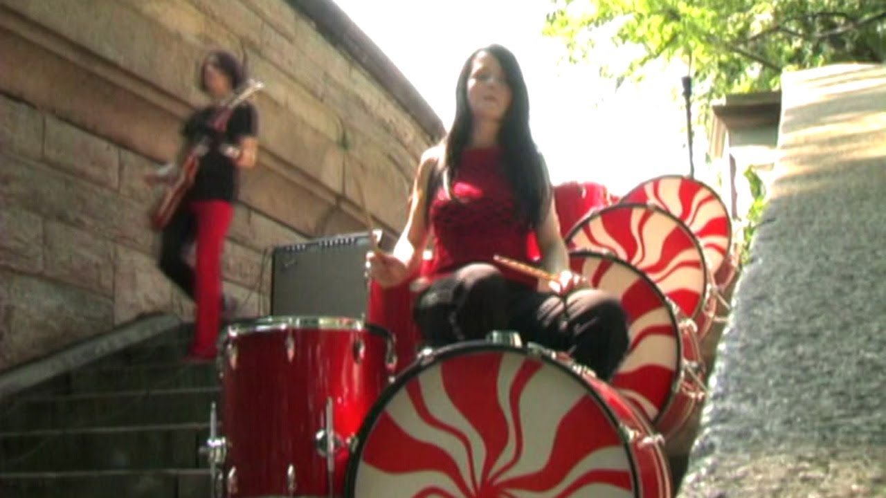 meg white recent photos 0041