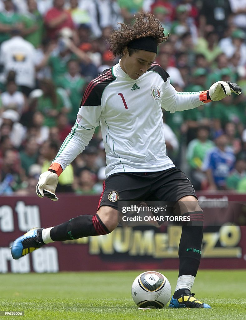 memo ochoa 2014 0090