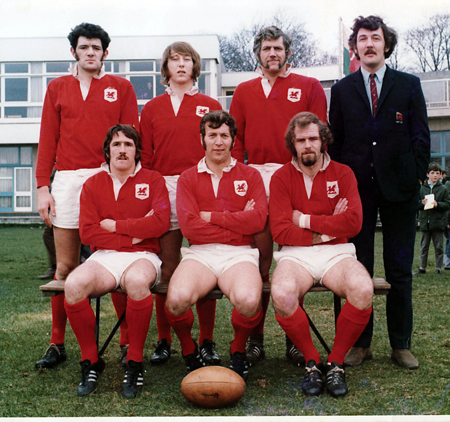 mervyn davies 0021