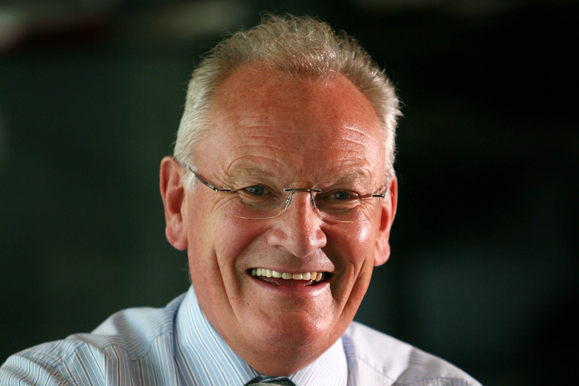 mervyn davies 0045