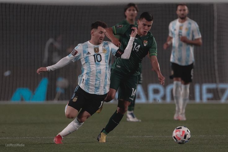 messi action shot 0074
