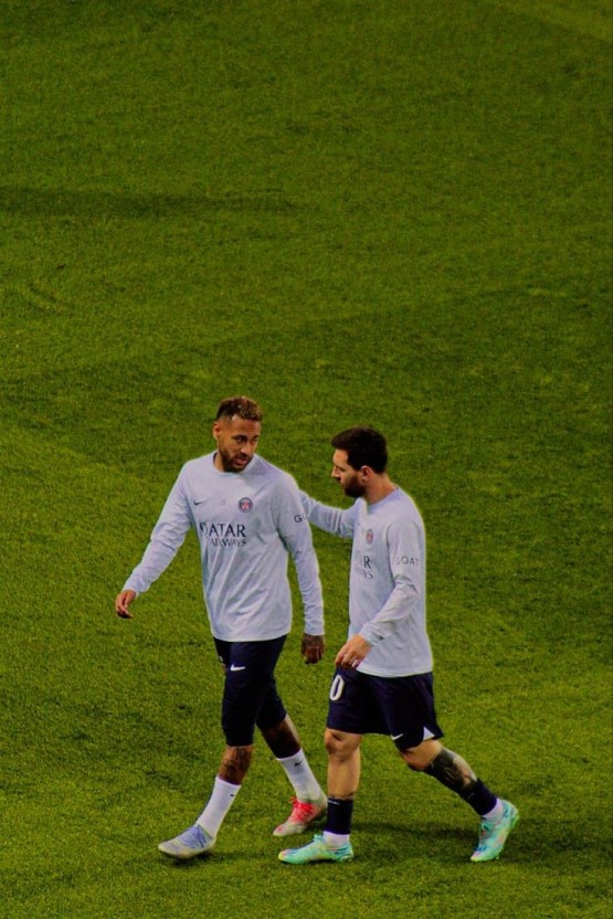 messi and lewandowski 0062