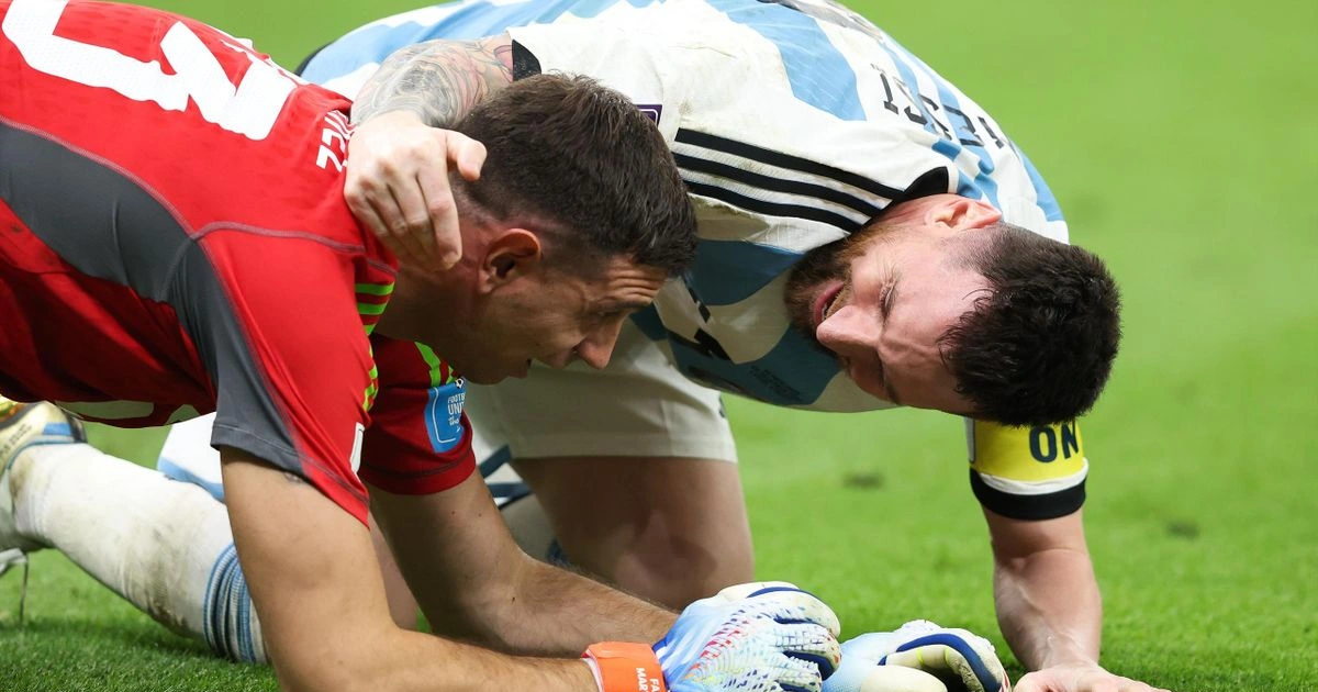 messi and martinez 0012