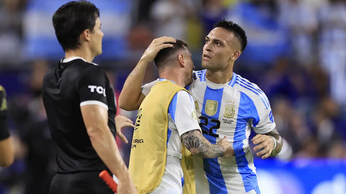 messi and martinez 0073