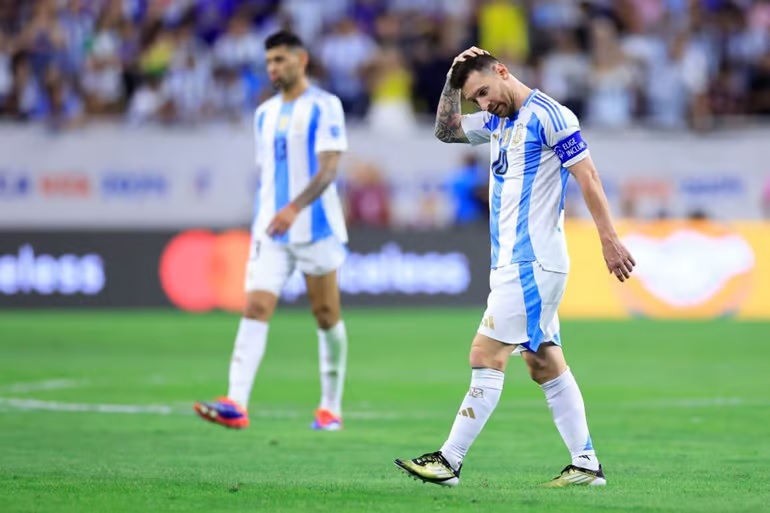 messi and martinez 0080