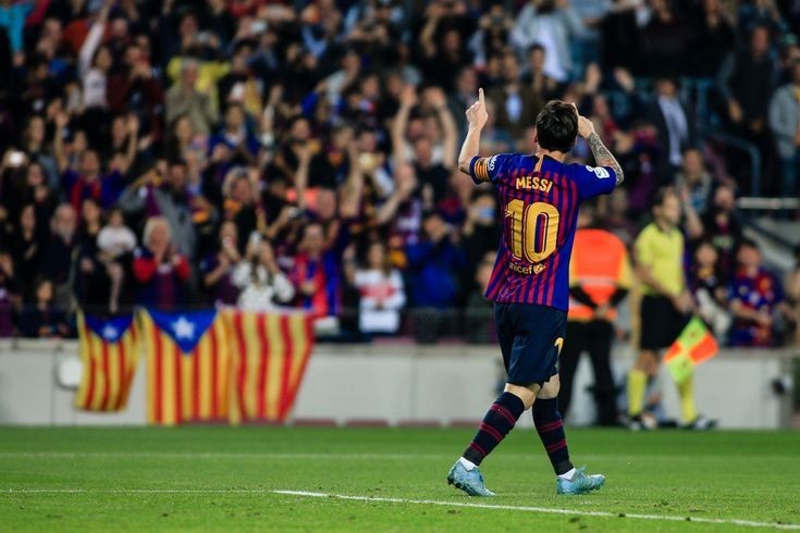 messi barcelona celebration 0010