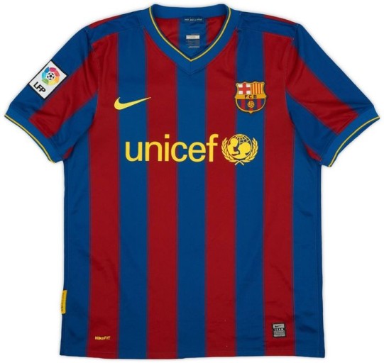 messi barcelona celebration 0070