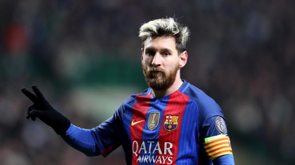 Messi beard looks