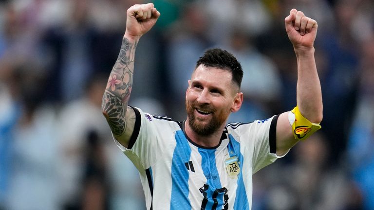 Messi behind the scenes.