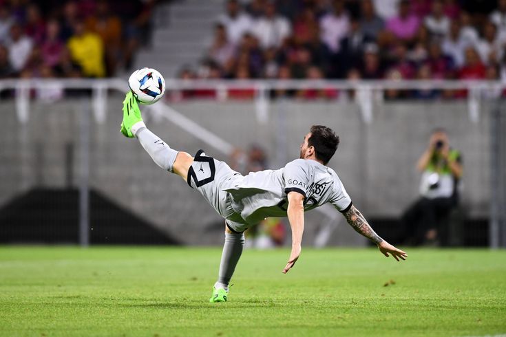 messi bicycle kick wallpaper 0009