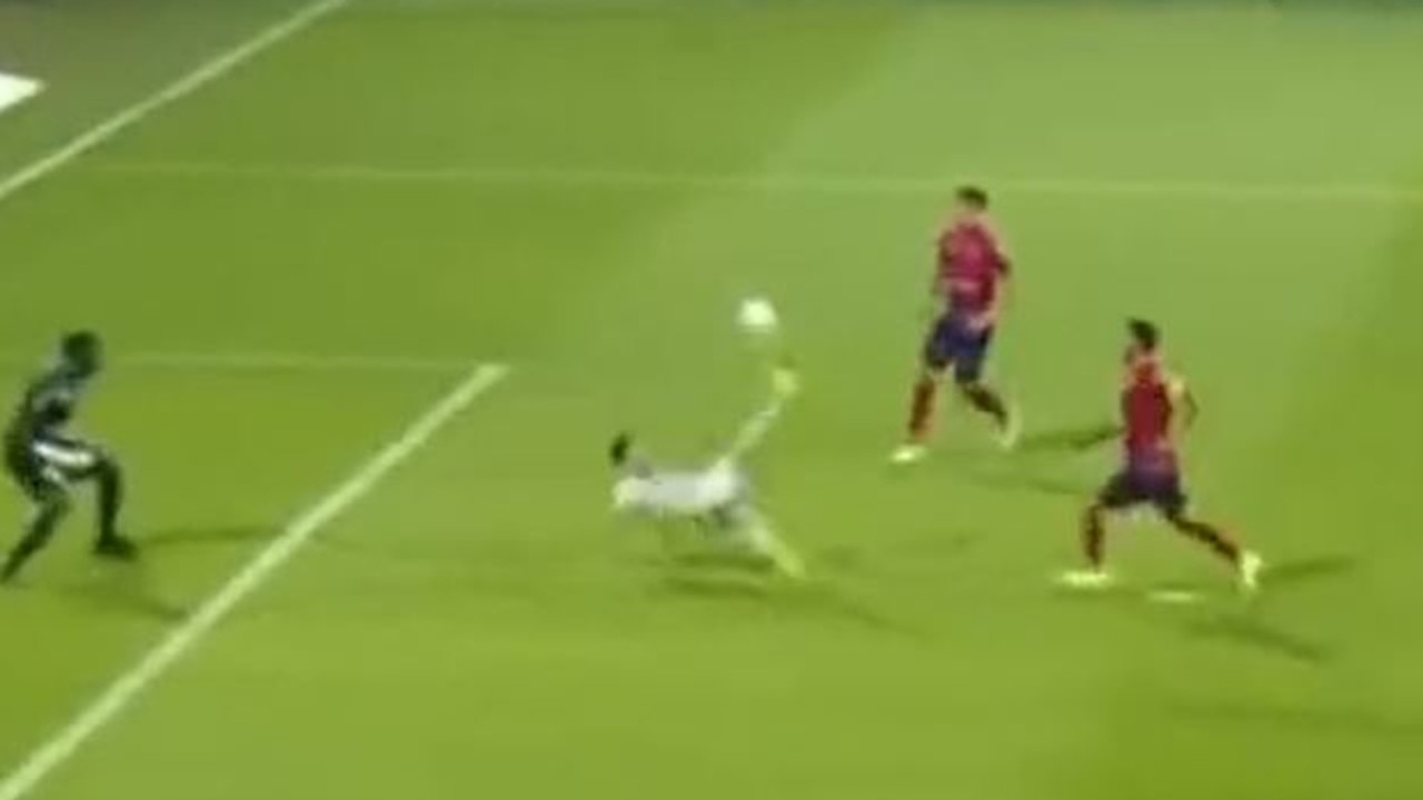 messi bicycle kick wallpaper 0025