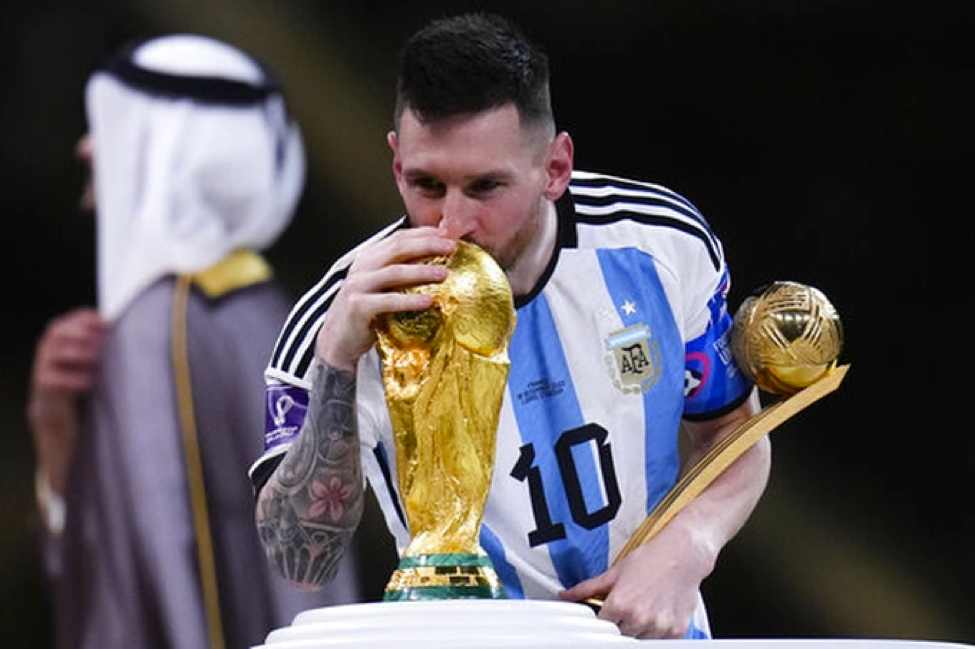 messi dollar 0048