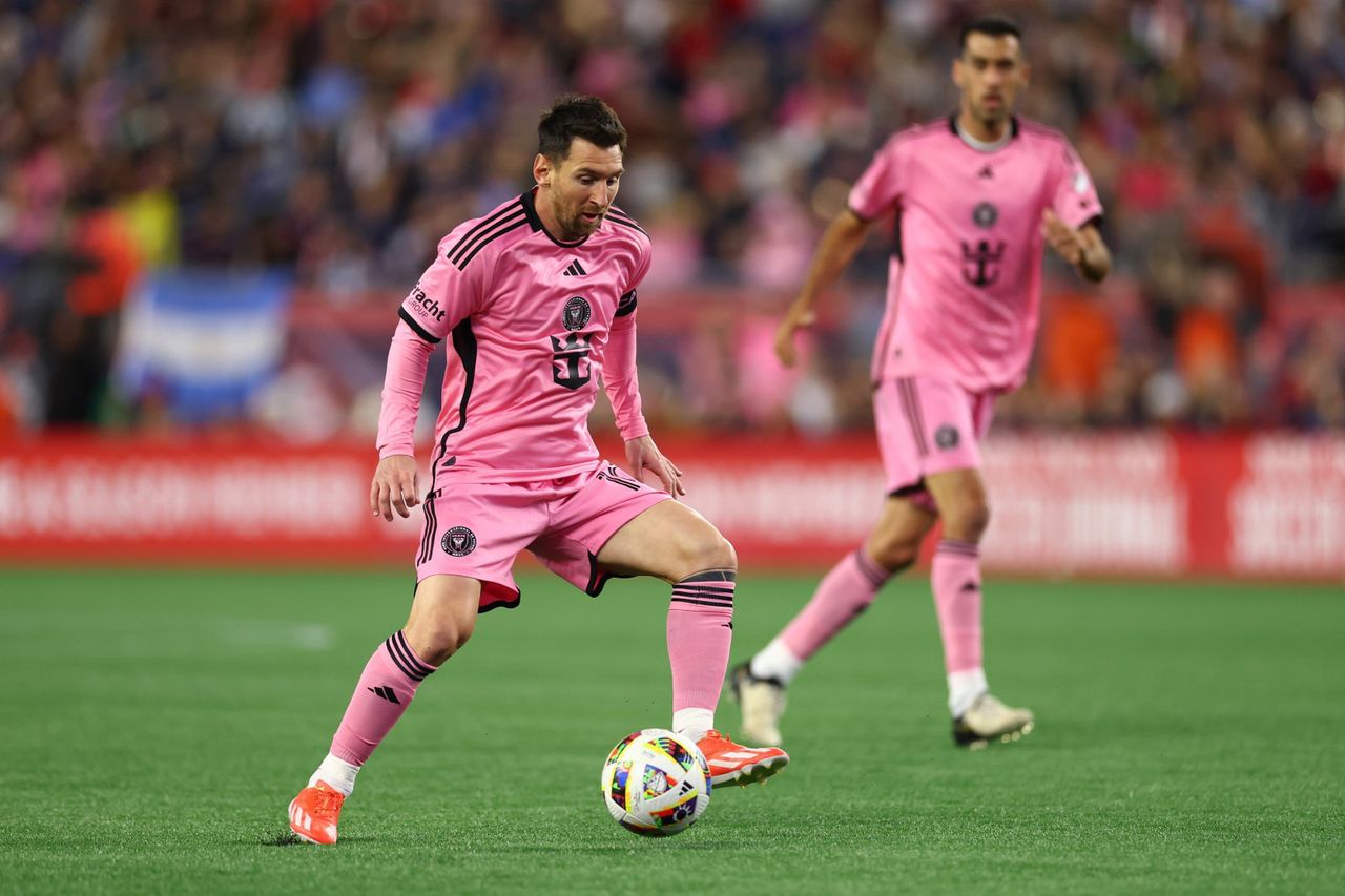 messi dollar 0074
