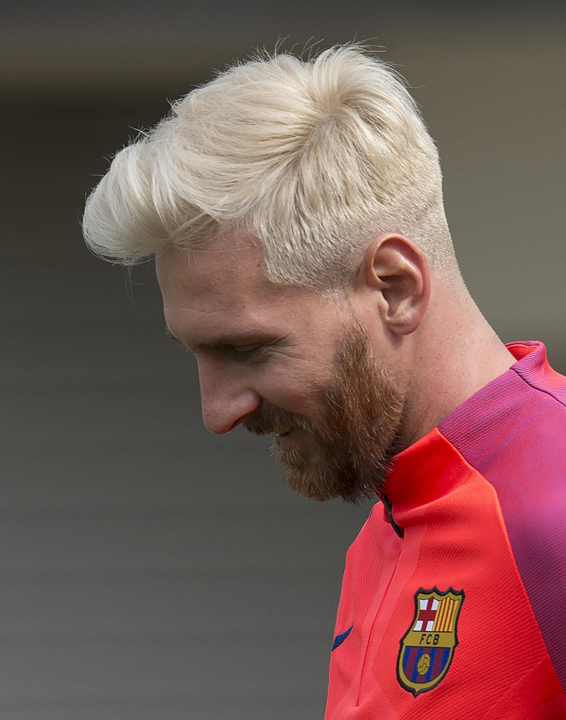 Messi facial hair