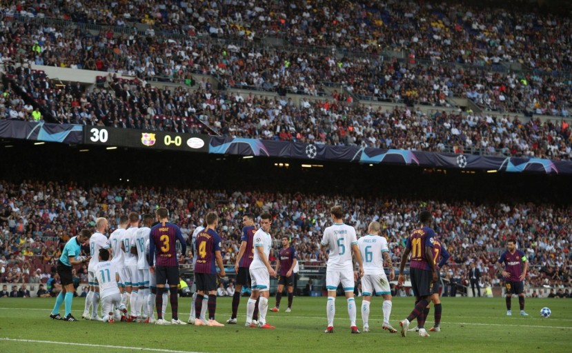 messi free kick argentina 0061